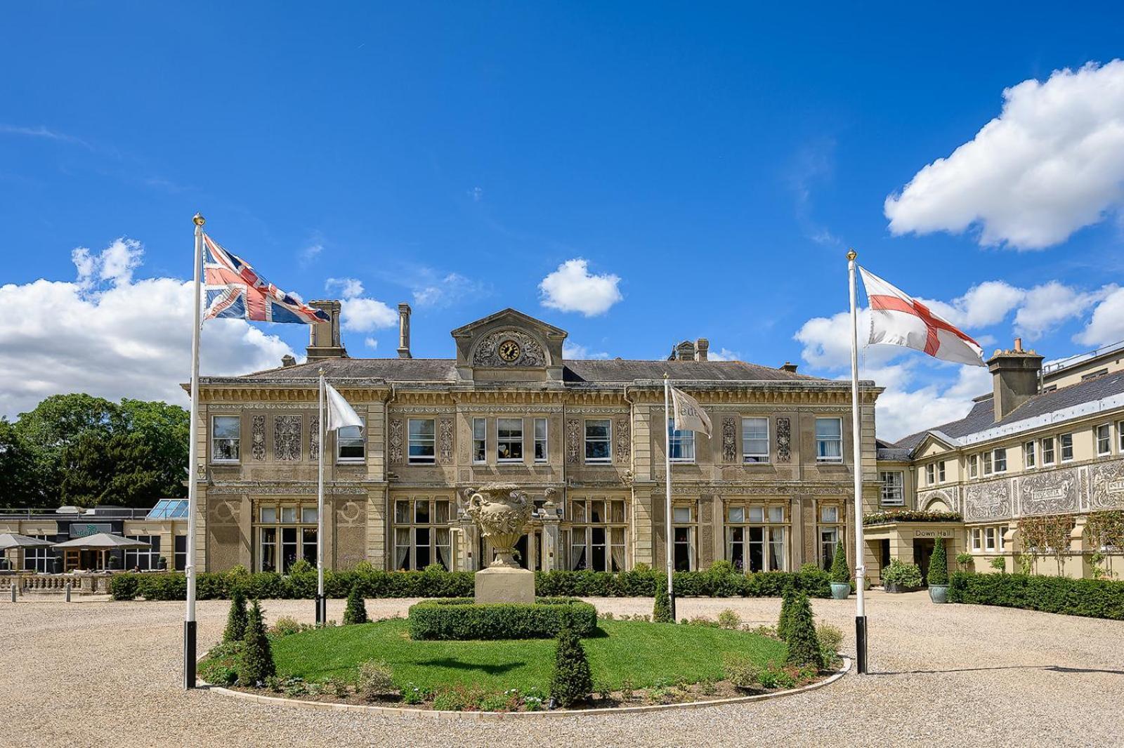 Down Hall Hotel Hatfield Heath Екстериор снимка