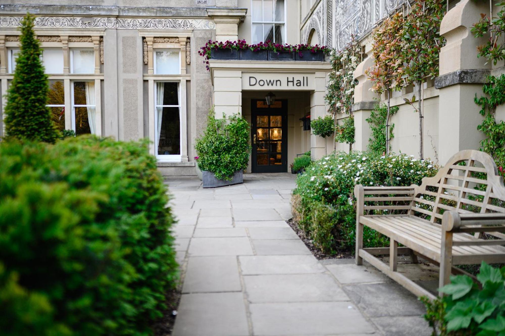 Down Hall Hotel Hatfield Heath Екстериор снимка