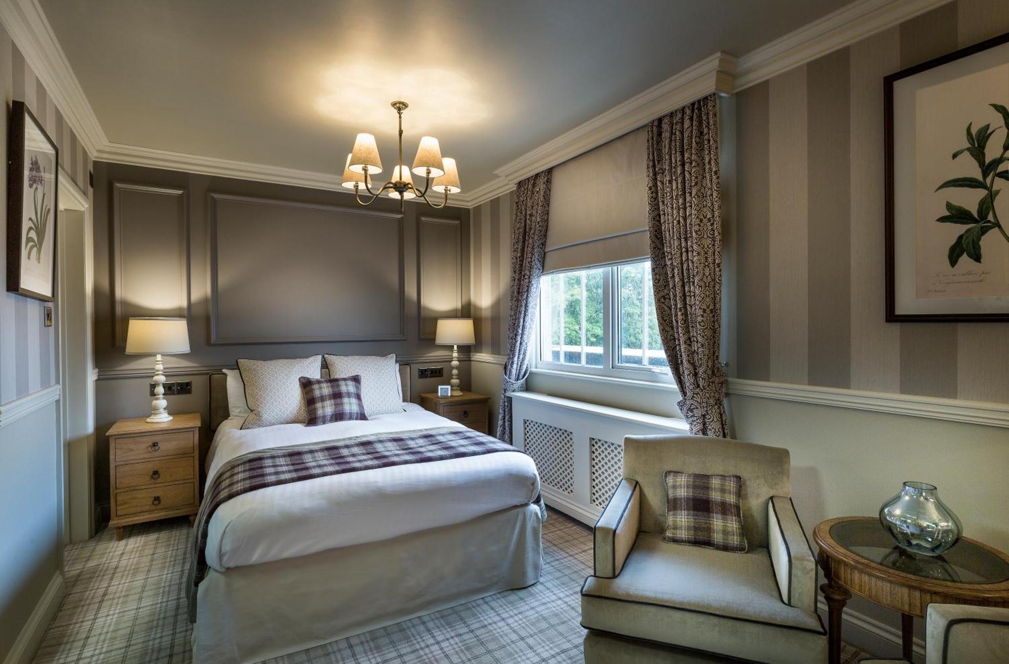Down Hall Hotel Hatfield Heath Екстериор снимка