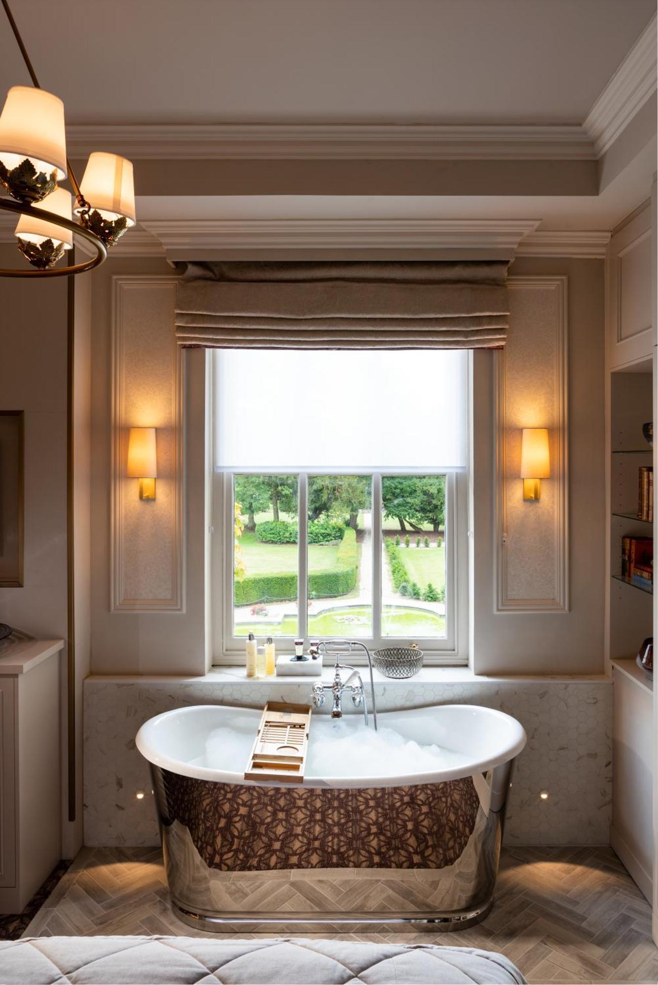 Down Hall Hotel Hatfield Heath Екстериор снимка