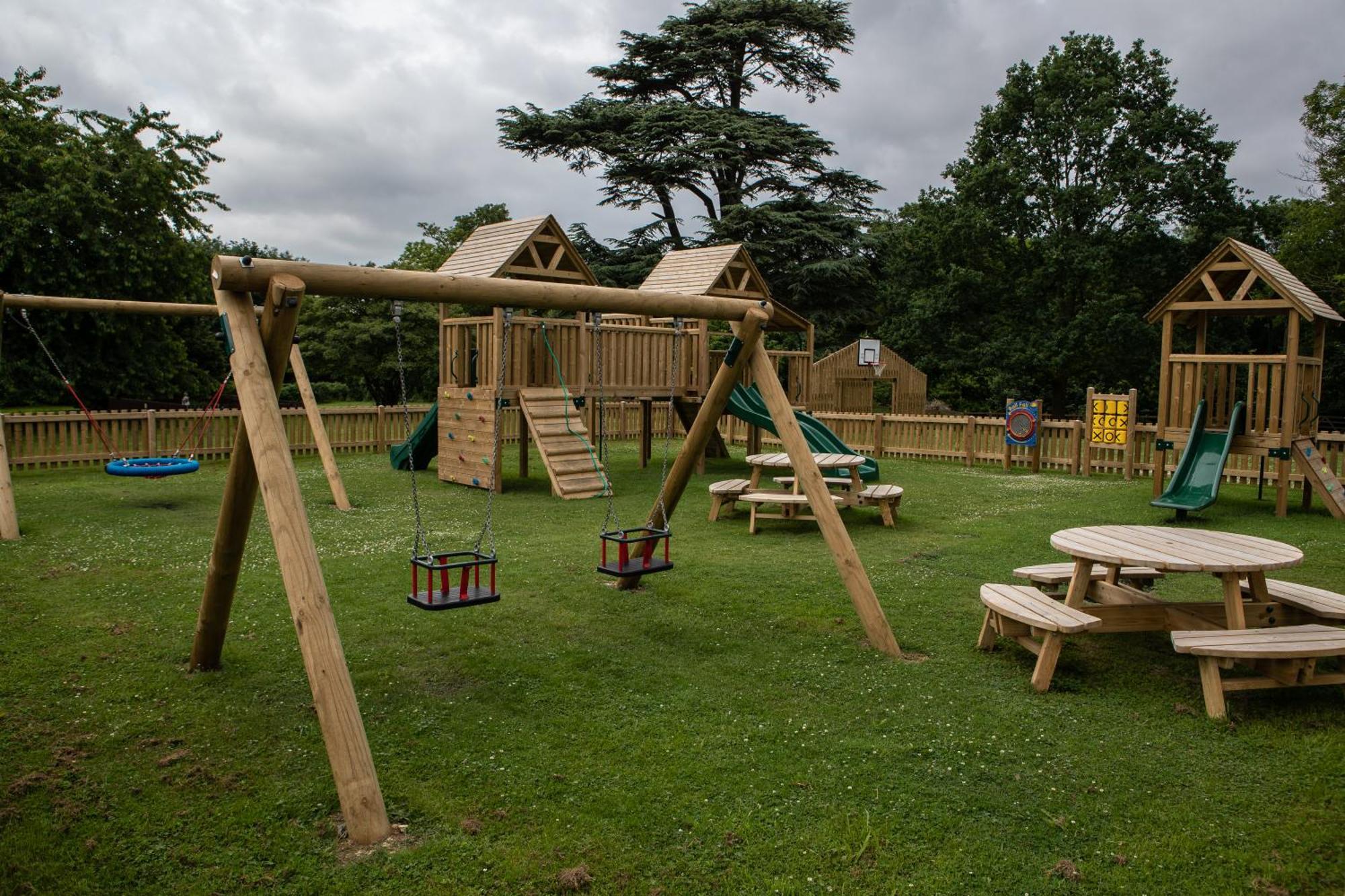 Down Hall Hotel Hatfield Heath Екстериор снимка