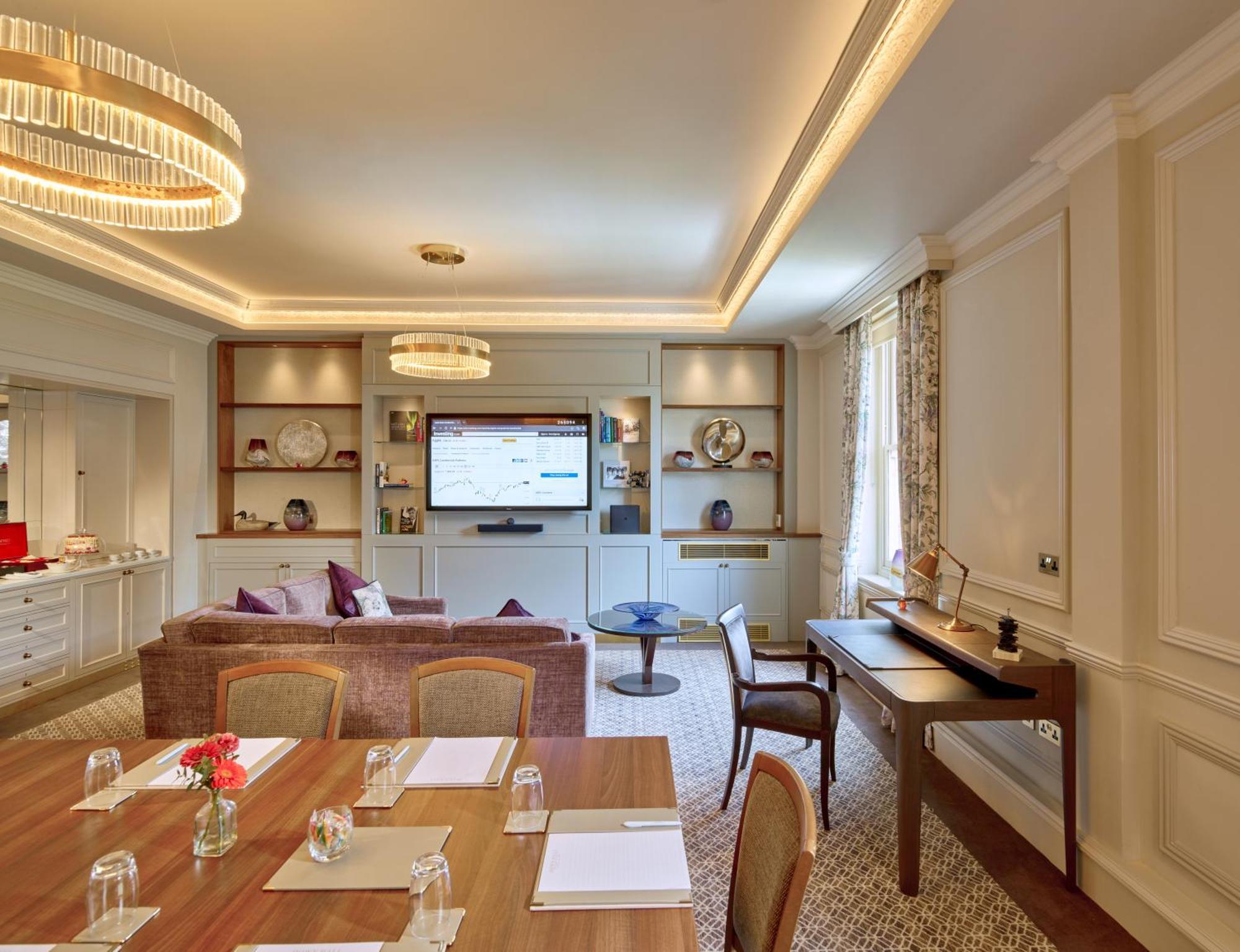 Down Hall Hotel Hatfield Heath Екстериор снимка