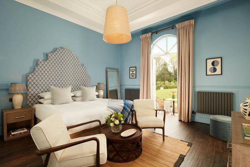 Down Hall Hotel Hatfield Heath Екстериор снимка