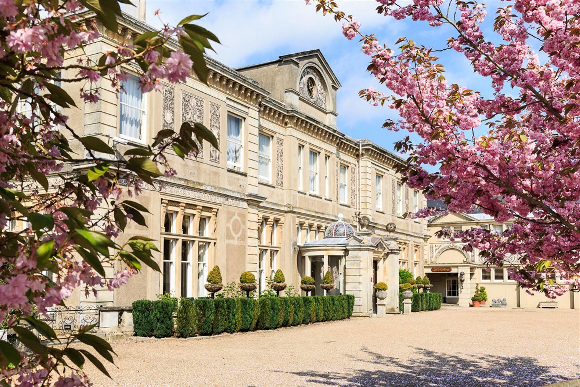 Down Hall Hotel Hatfield Heath Екстериор снимка